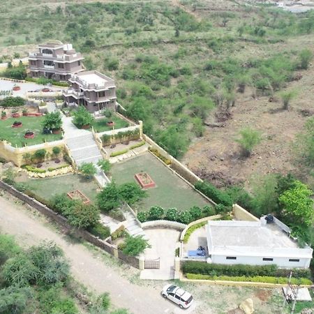 Mewar Mansion Hotel Udaipur Bagian luar foto