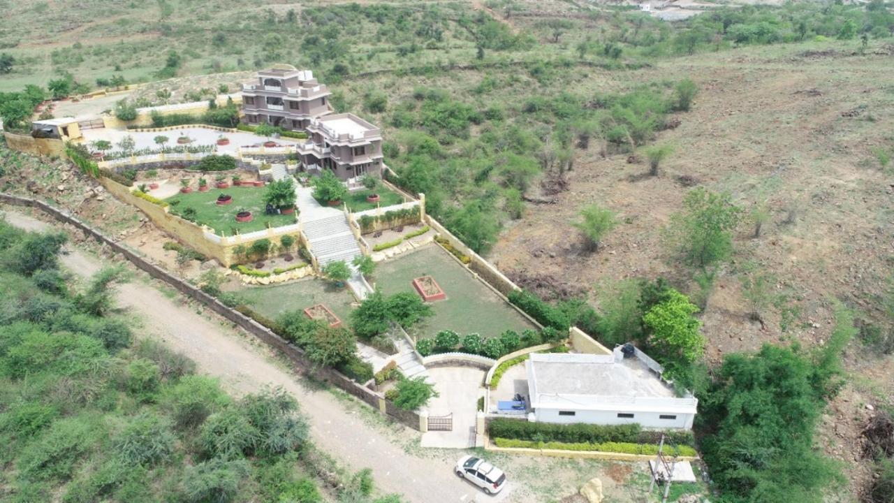 Mewar Mansion Hotel Udaipur Bagian luar foto